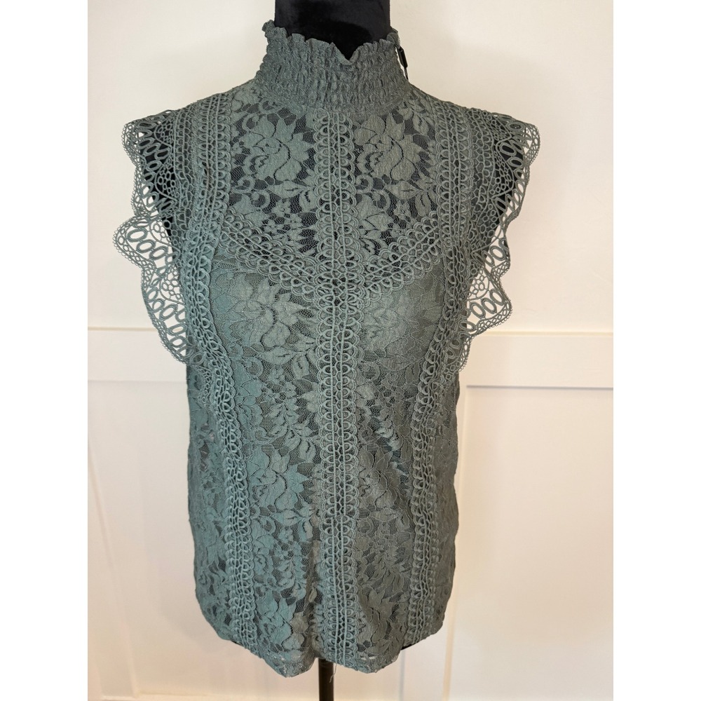 Cable & Gauge Sage Green Lace Mock‎ Neck Sleeveless Top XS NWT - Picture 2 of 8